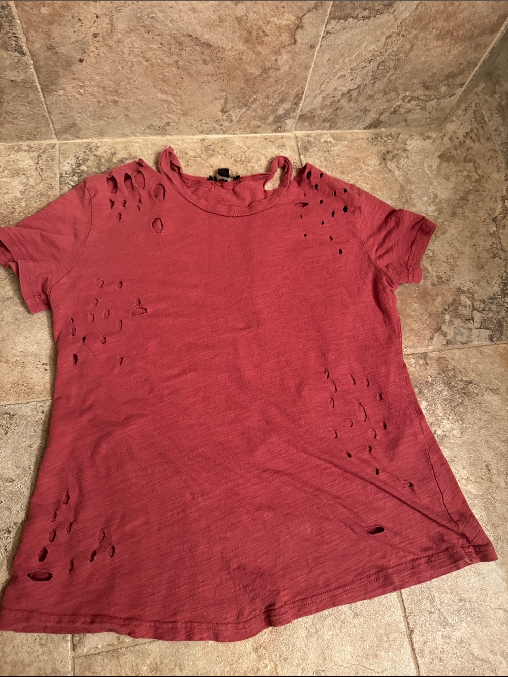 Iris woman’s cutout Distressed Short Sleeve Tshirt rust size medium Y2K